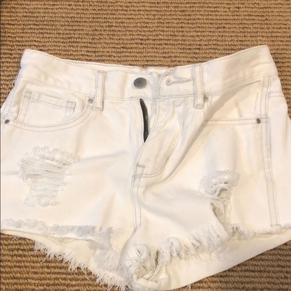 White high rise jean shorts size 24